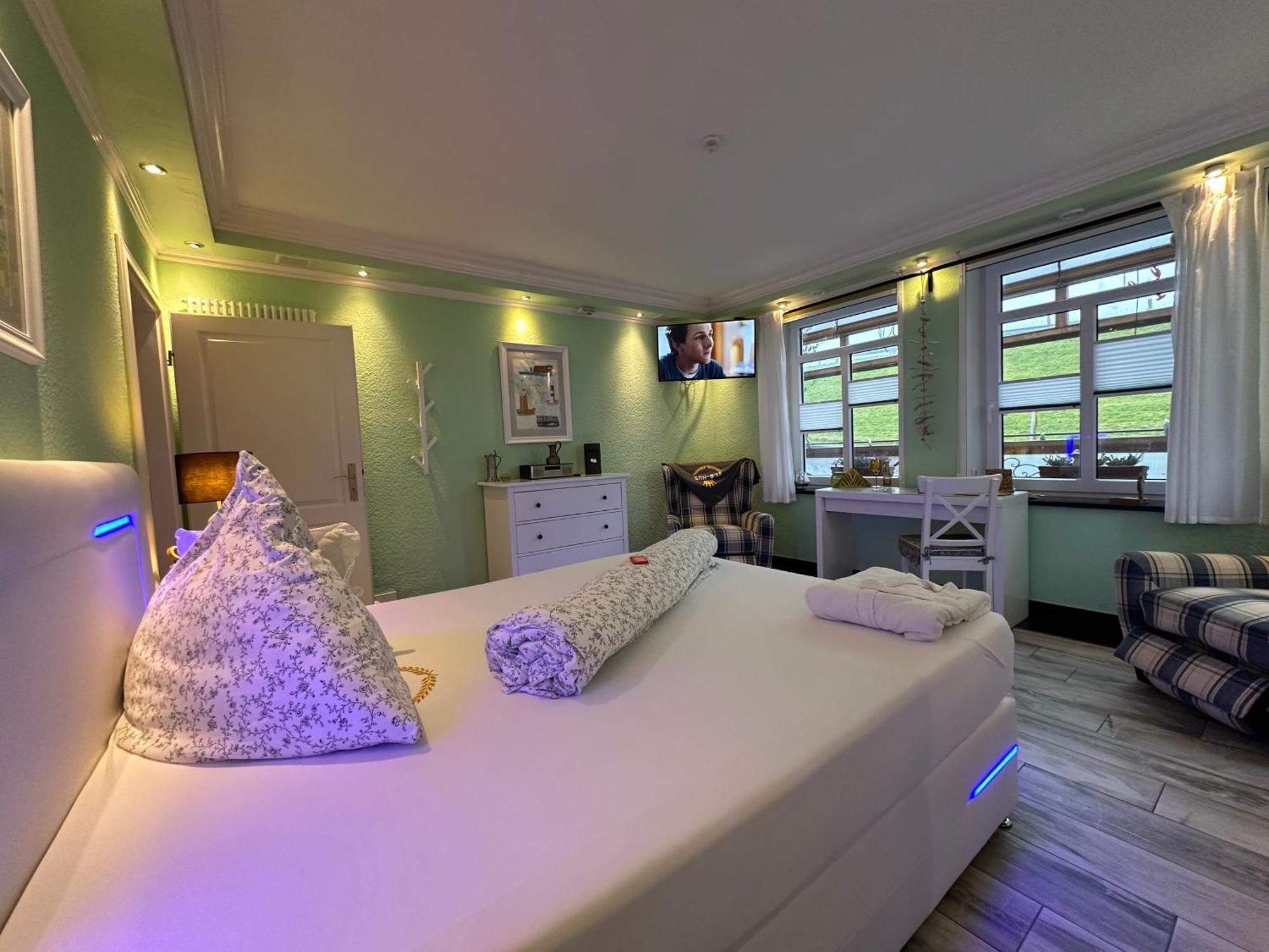 Elb - Hus - Hai Neufeld  Ngoại thất bức ảnh